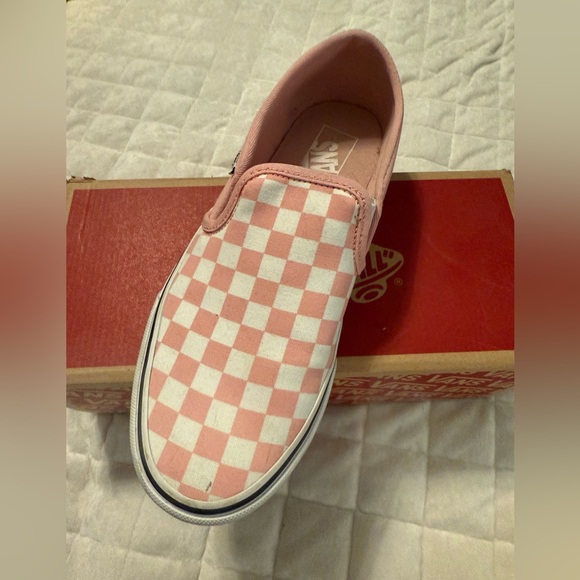 Vans Pink Checkered Slip-On Shoes - Asher - Picture 2 of 15